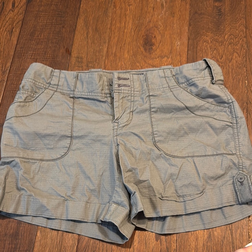 The North Face Gray Cargo Shorts Lightweight Cotton